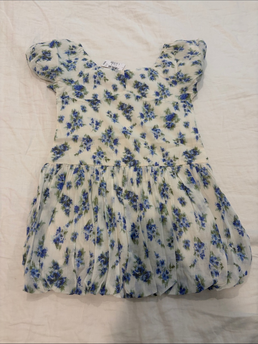 Children’s Place White Floral Puff-Sleeve Dress Top with Bubble skirt bottom